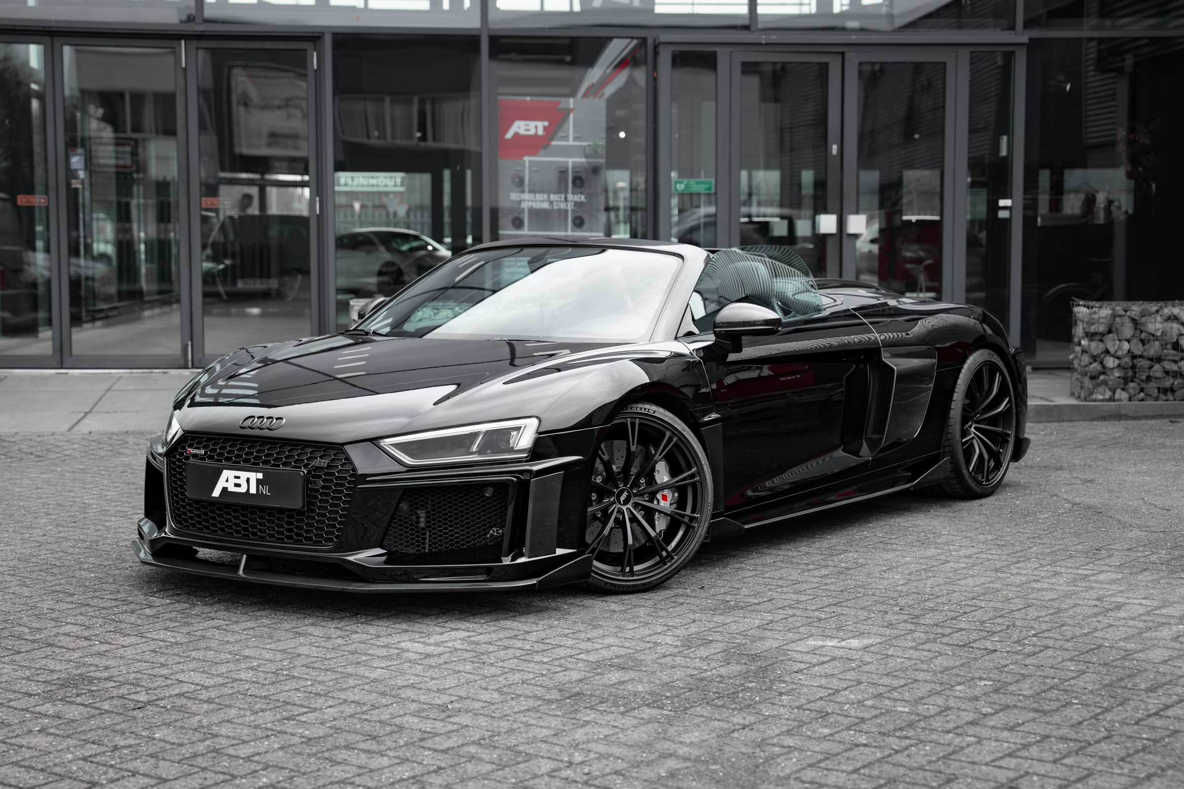 Audi R8 Spyder ABT V10 Plus