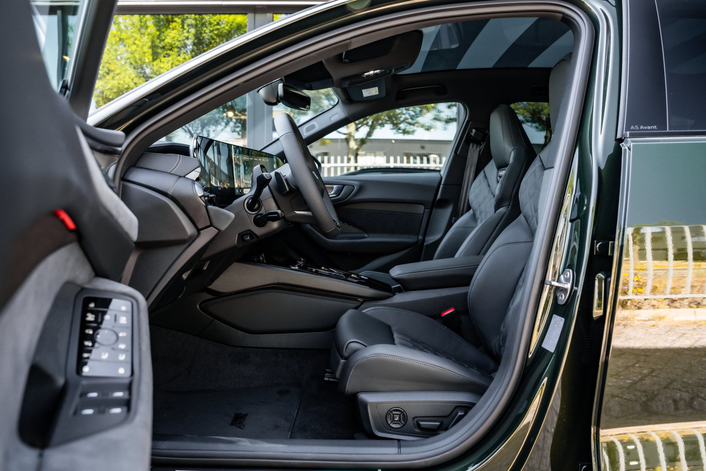 Interior 3