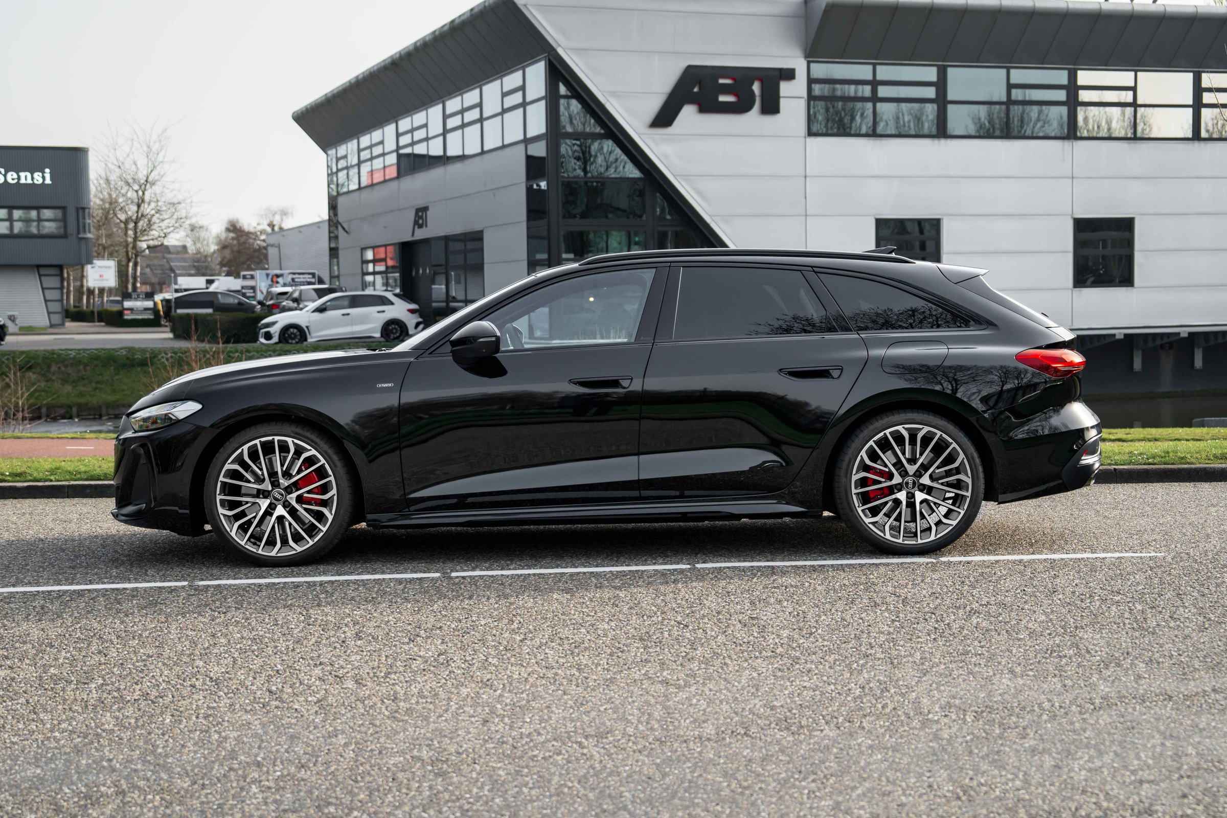 Audi A5 Avant 2.0 e-hybrid ABT 425pk quattro S edition Competition