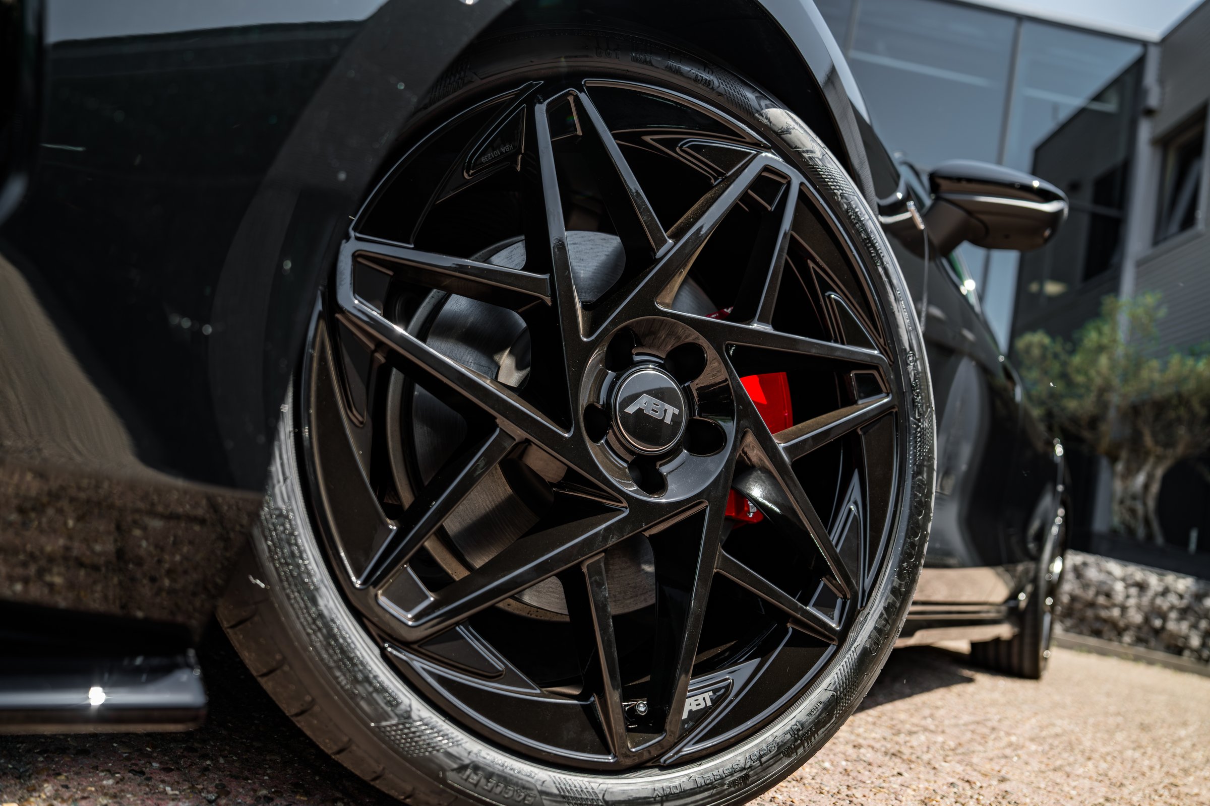 Audi A6 Avant 2.0 e-hybrid ABT Aero 428pk quattro S edition Competition