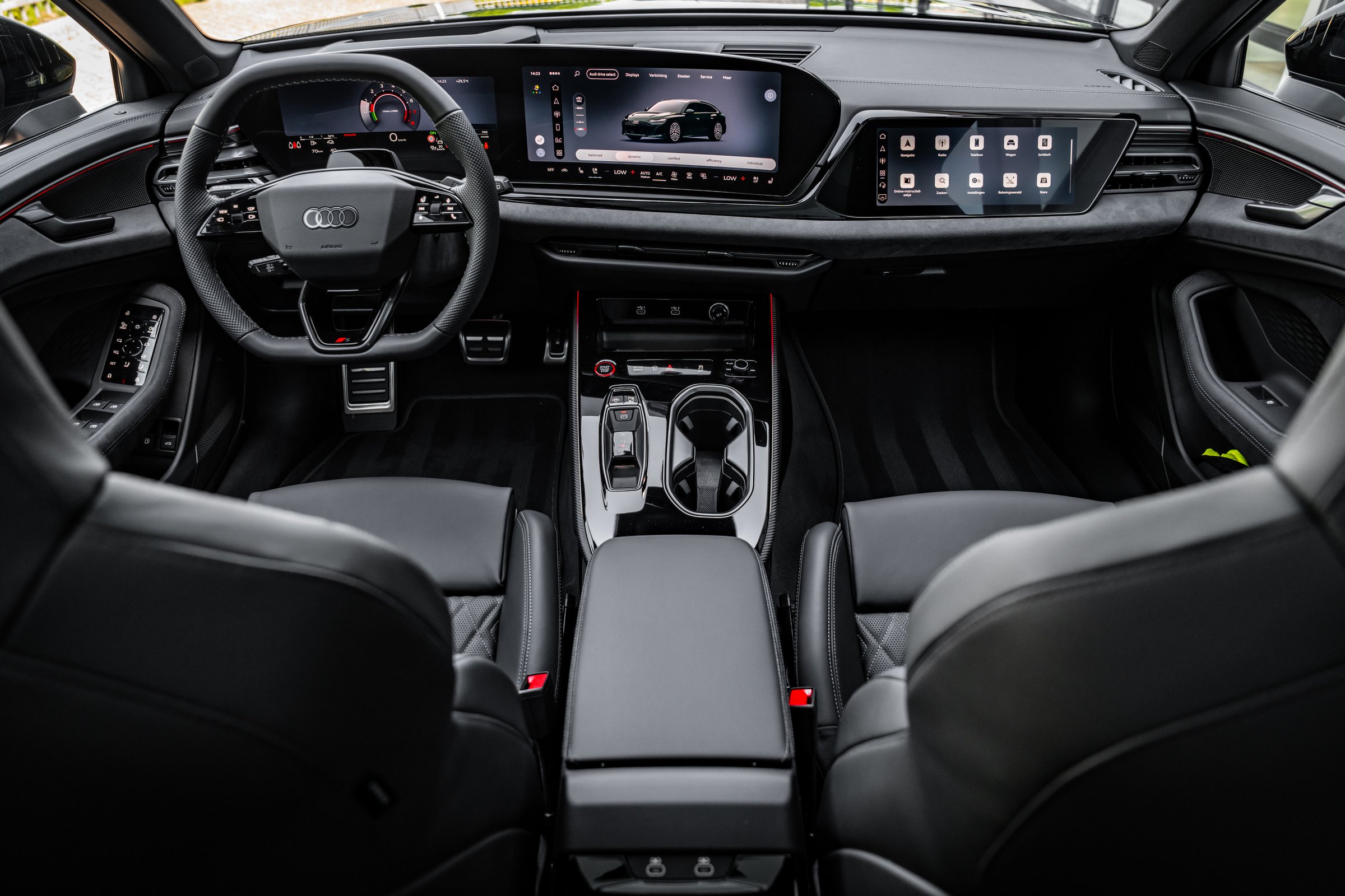 Interior main