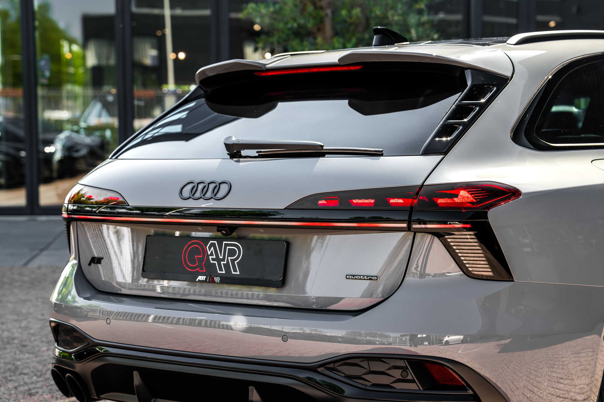 Audi A6 Avant 2.0 e-hybrid 360pk quattro ABT Aero S edition Competition