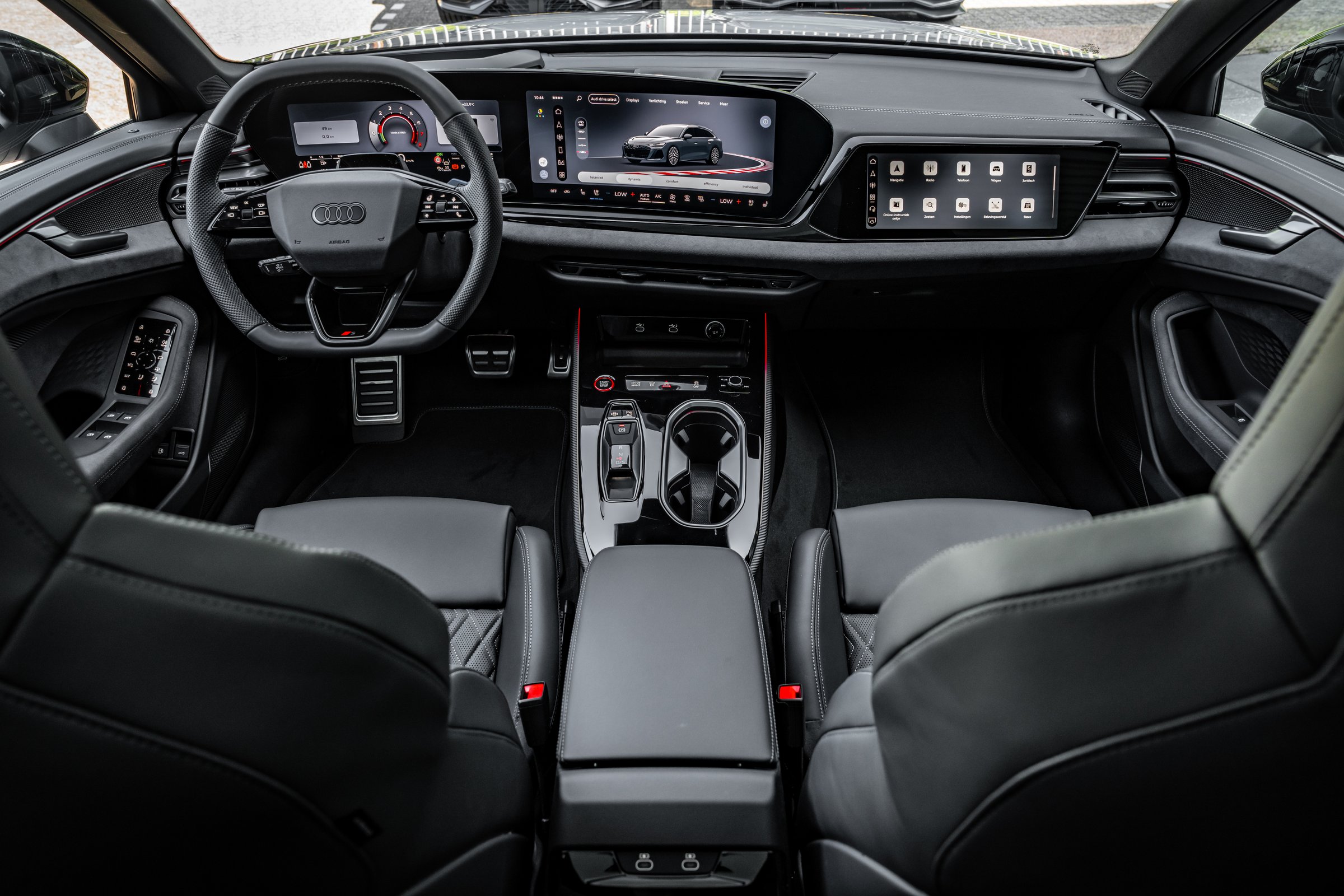 Interior main