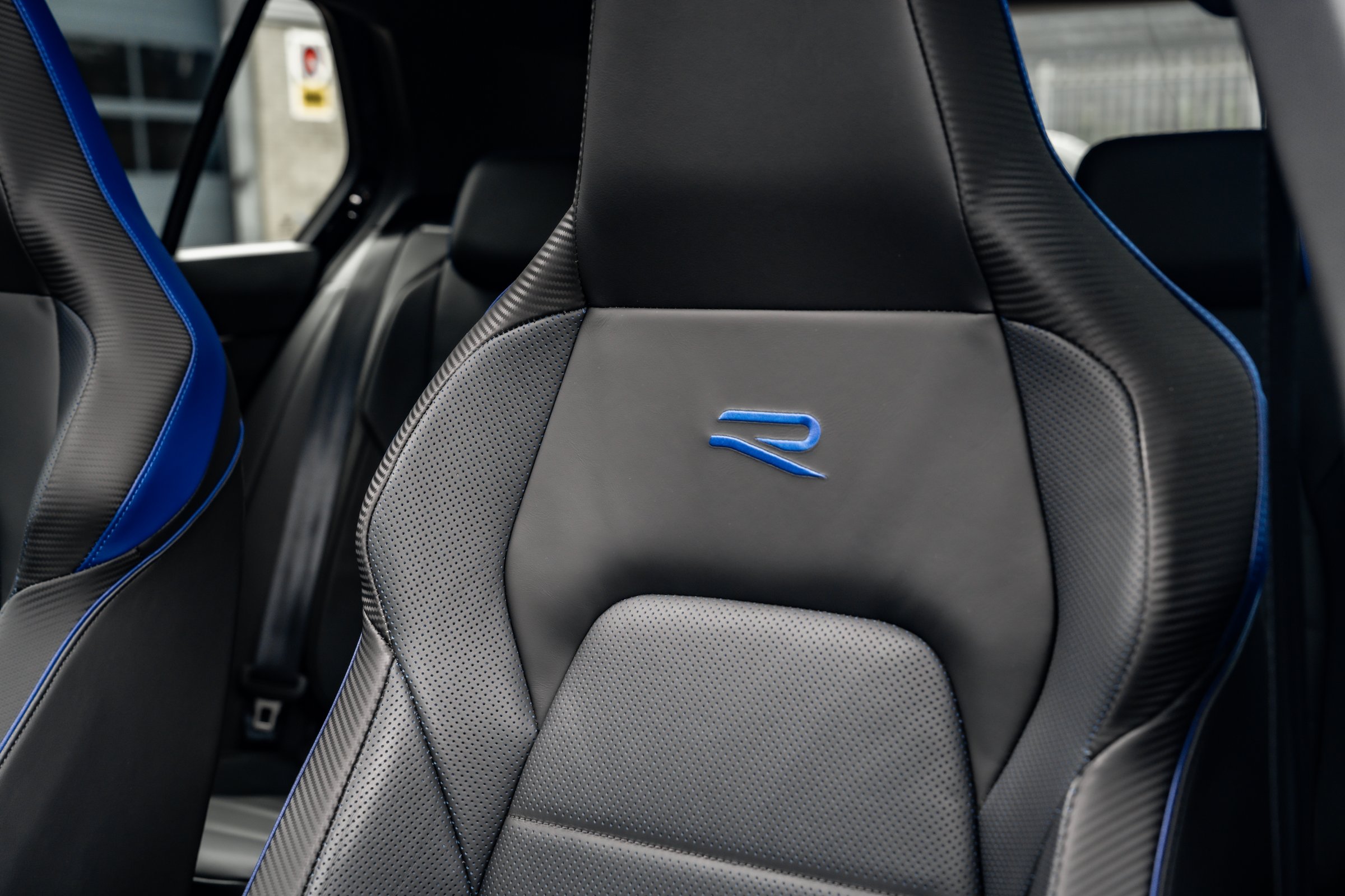 Interior 5