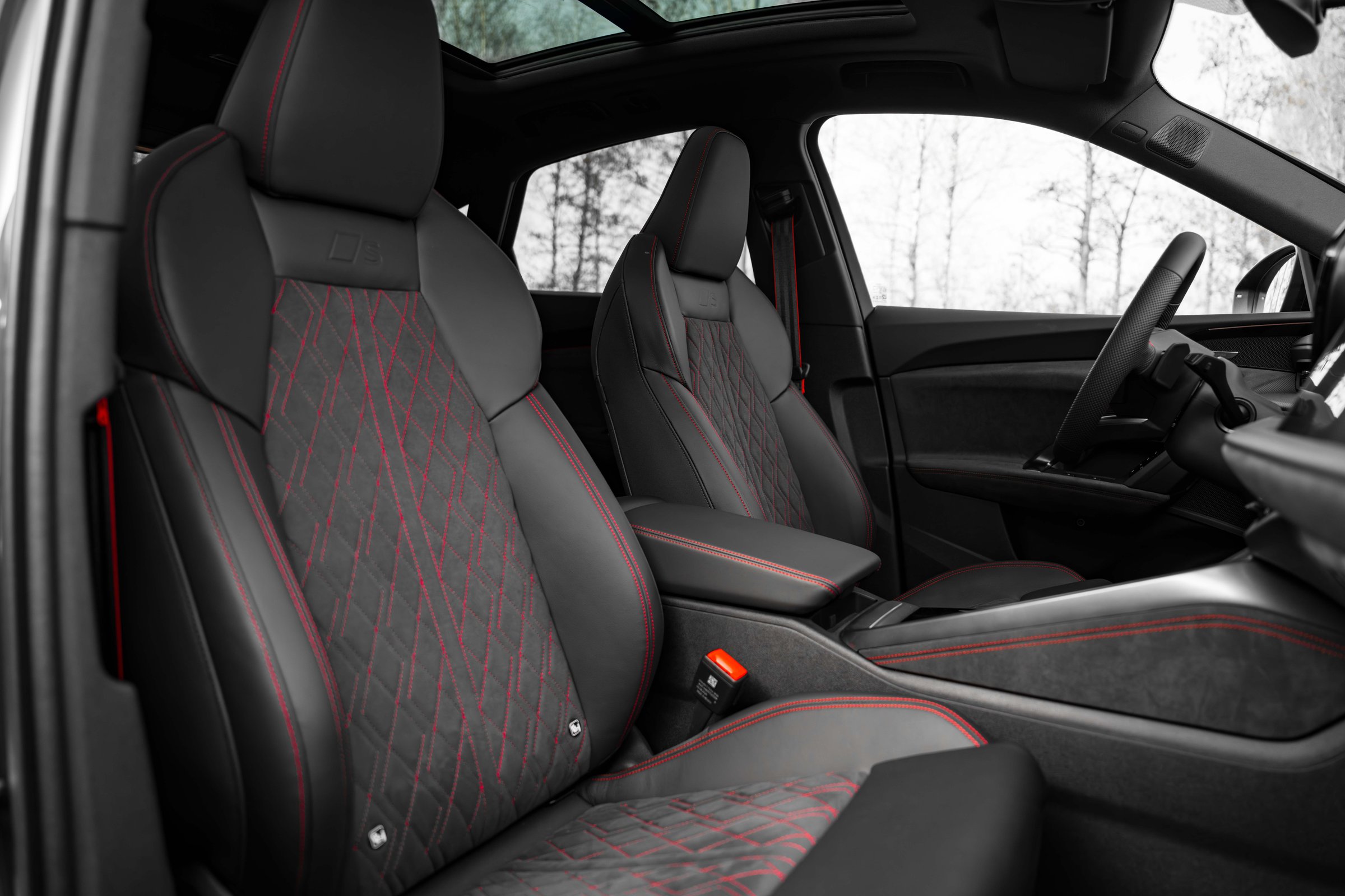 Interior 3