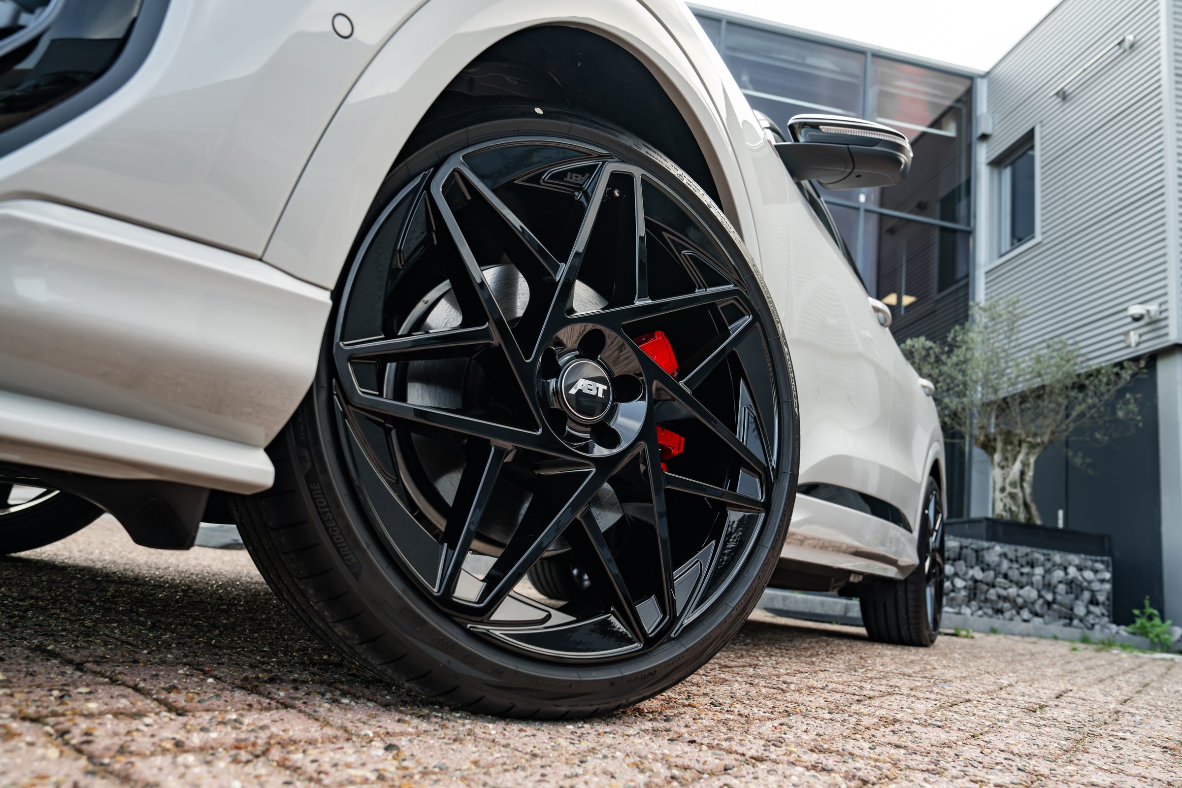 Audi Q5 Sportback ABT Aero 2.0 e-hybrid 428pk quattro Competition