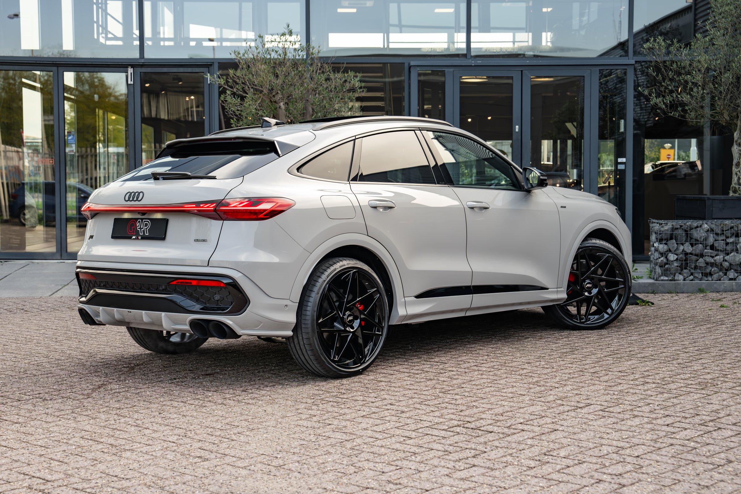 Audi Q5 Sportback ABT Aero 2.0 e-hybrid 428pk quattro Competition