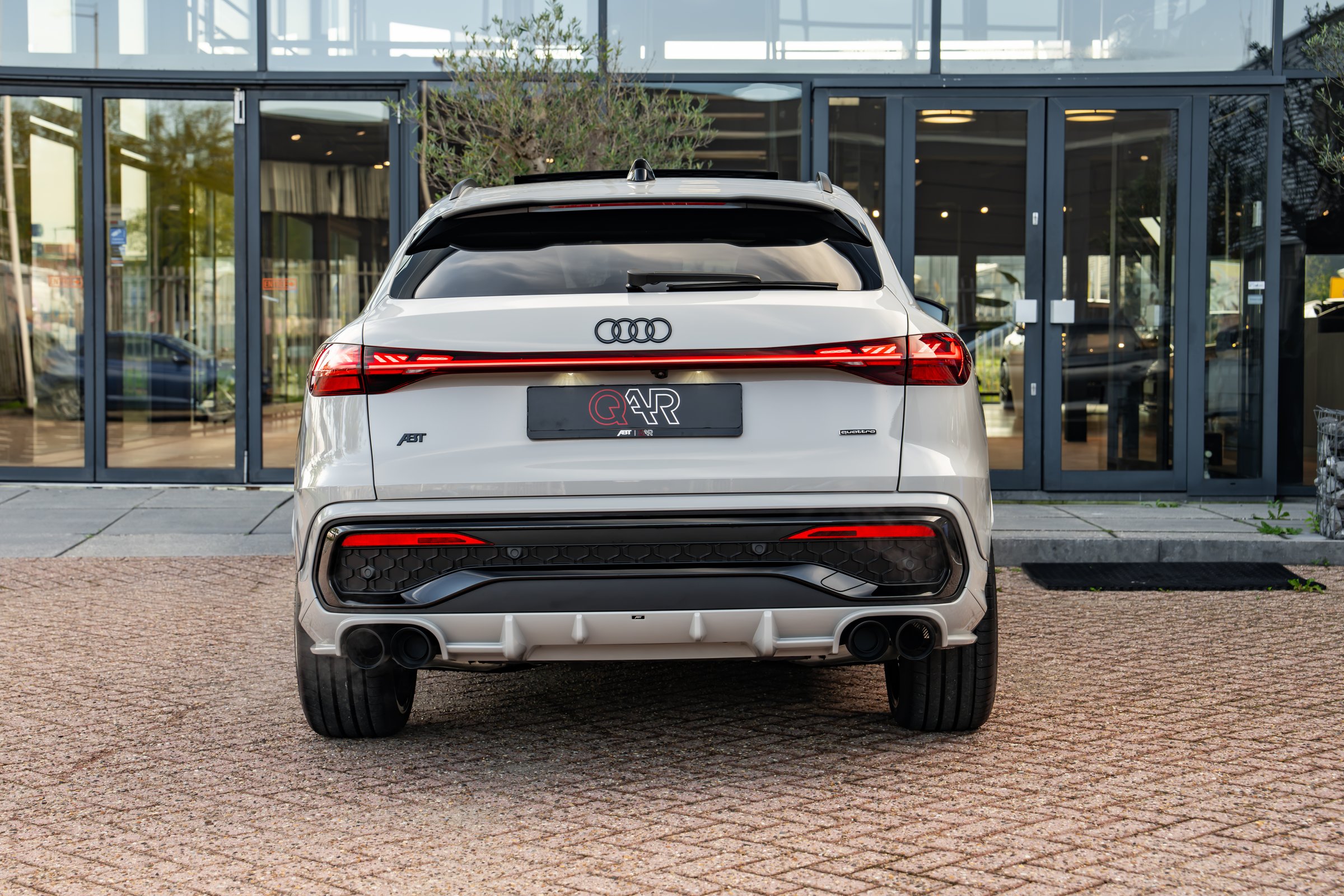 Audi Q5 Sportback ABT Aero 2.0 e-hybrid 428pk quattro Competition
