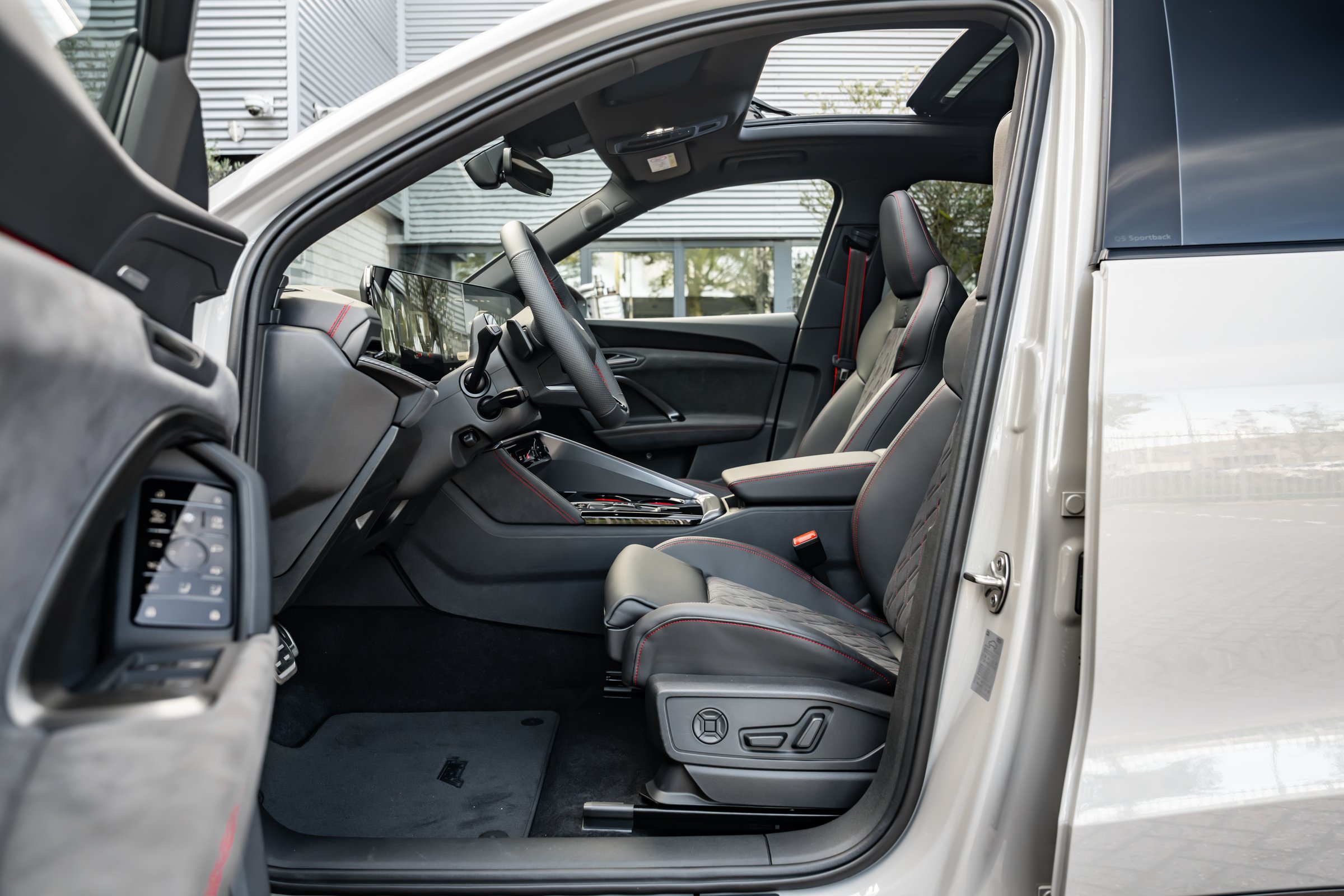 Audi Q5 Sportback ABT Aero 2.0 e-hybrid 428pk quattro Competition — interieur 4