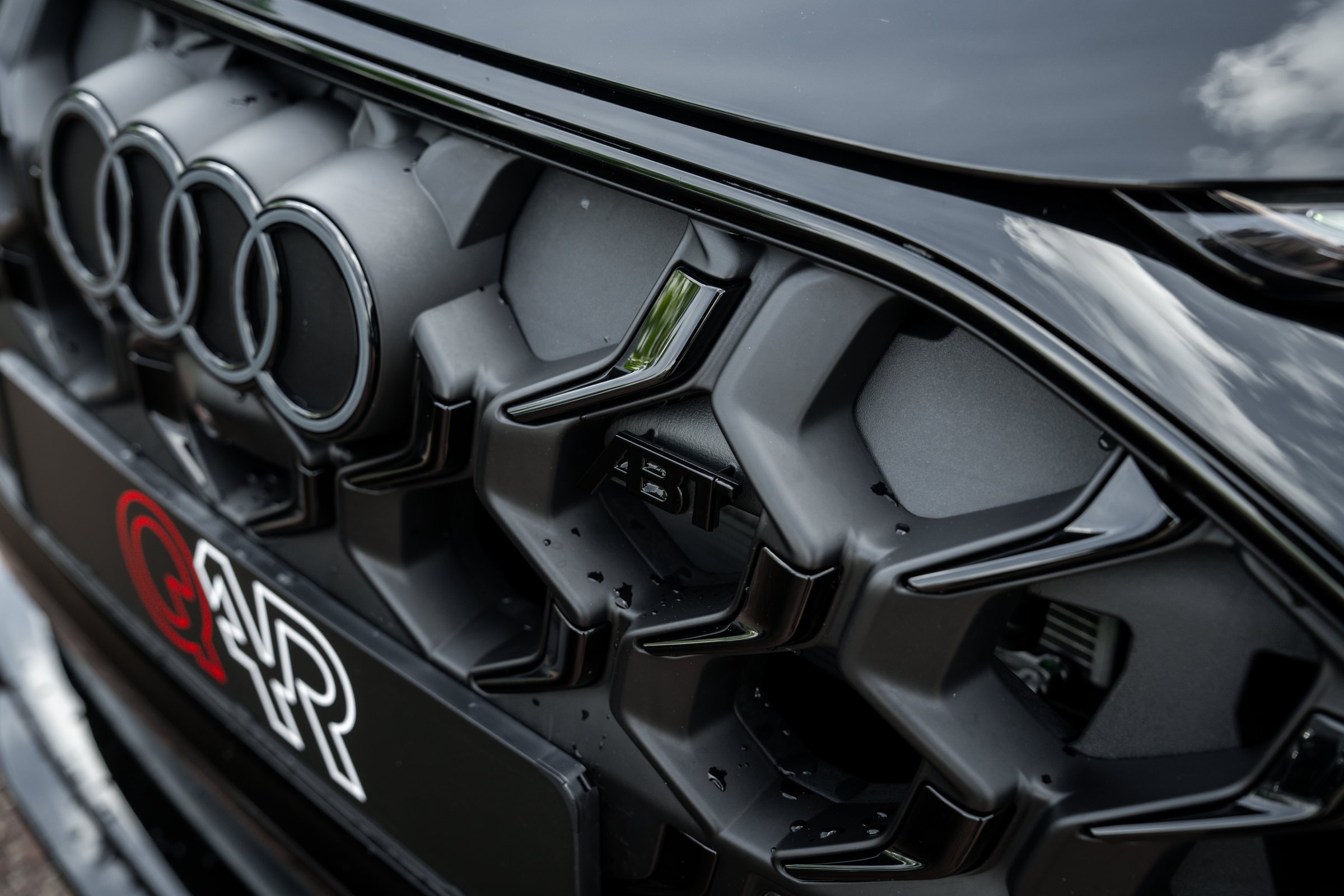 Audi Q5 2.0 TFSI e-hybrid ABT Aero 428pk quattro S edition Competition