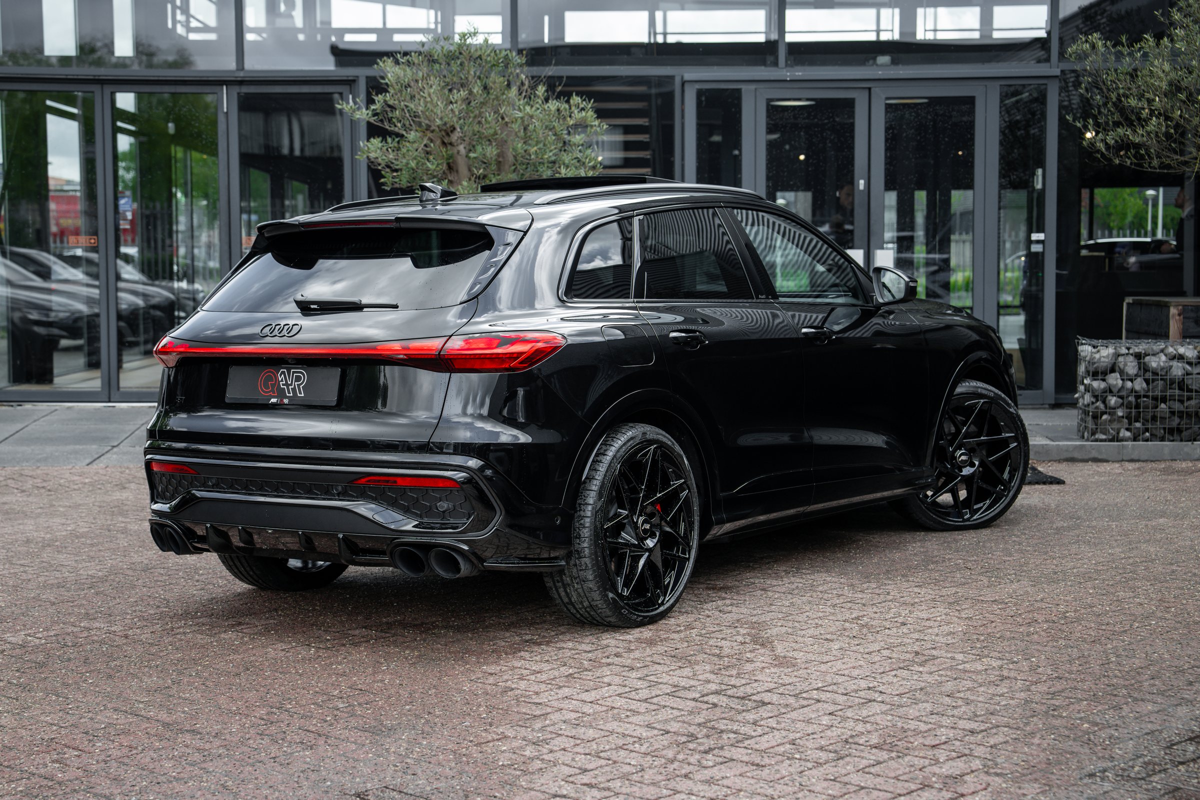 Audi Q5 2.0 TFSI e-hybrid ABT Aero 428pk quattro S edition Competition
