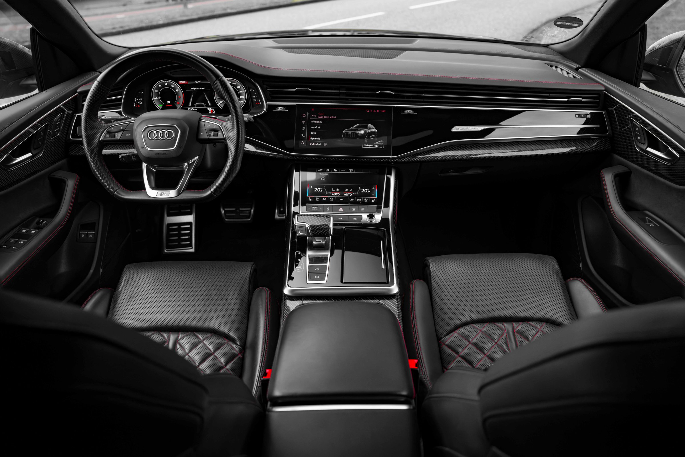Interior main