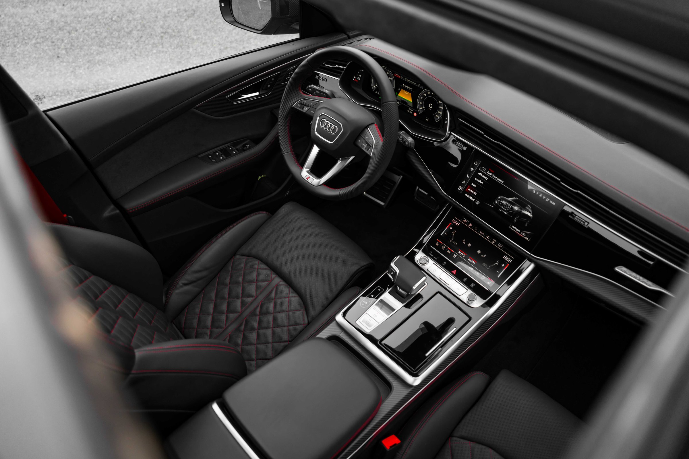 Interior 3