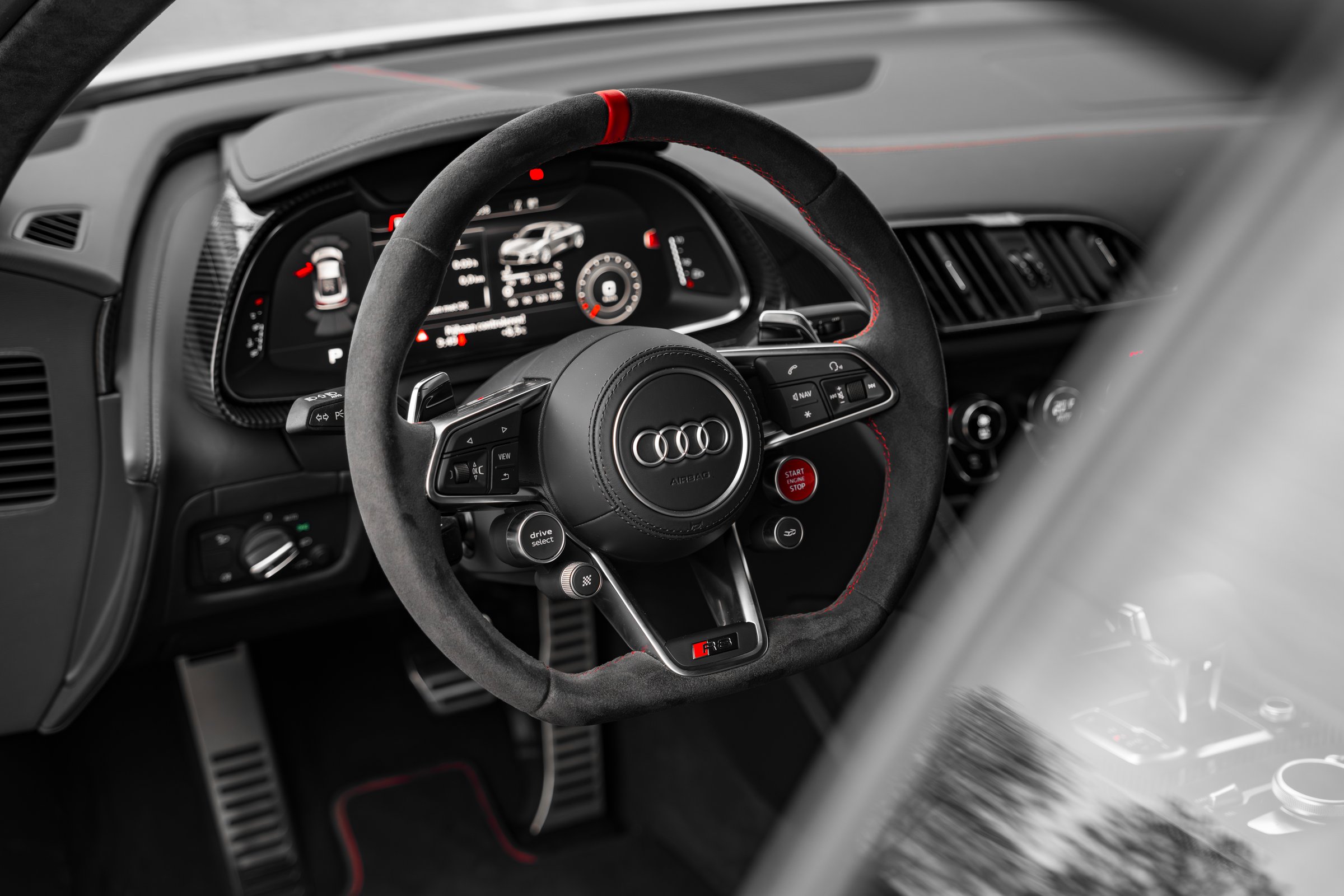 Interior main