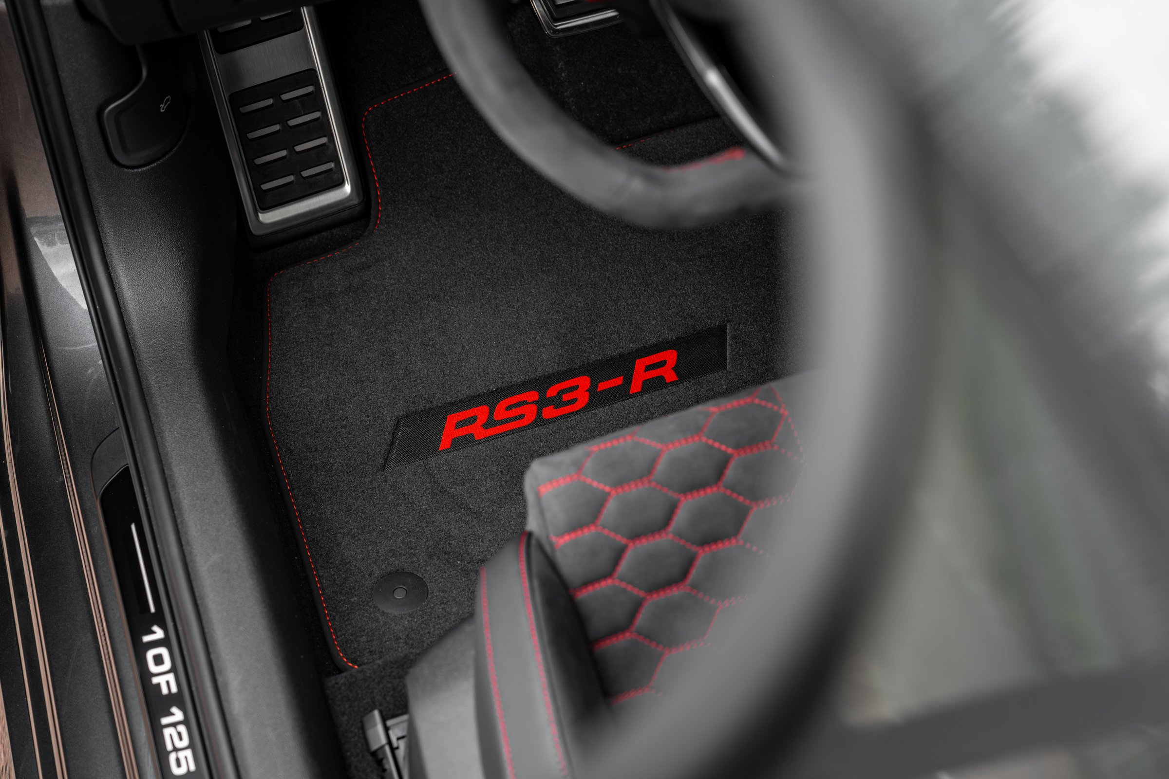Interior 5