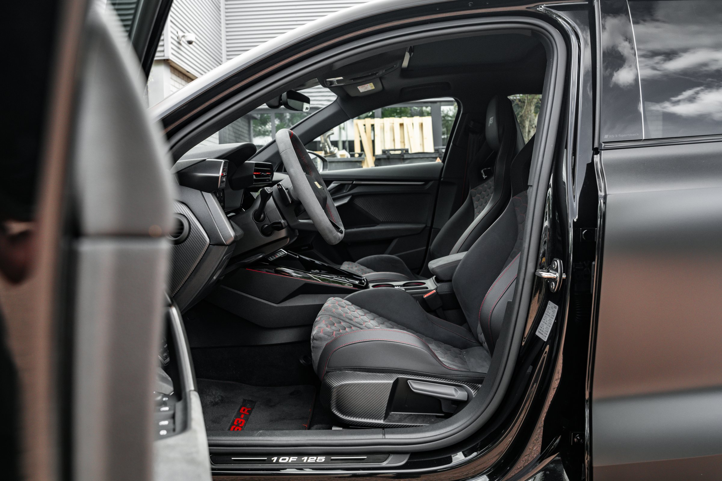 Interior 5