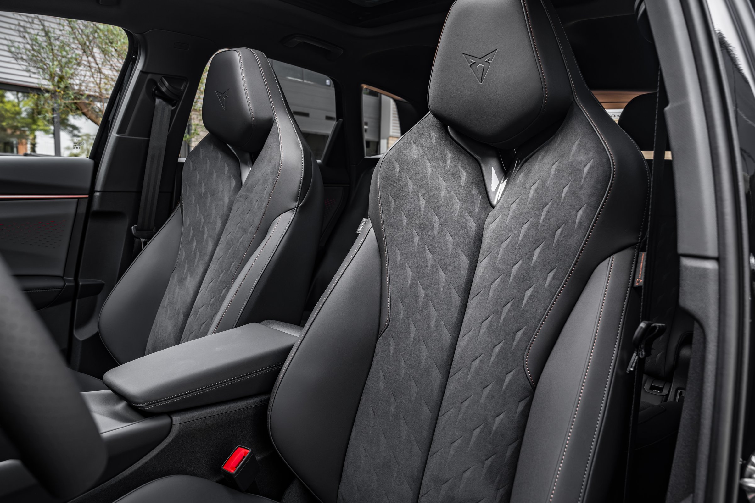 Interior 3