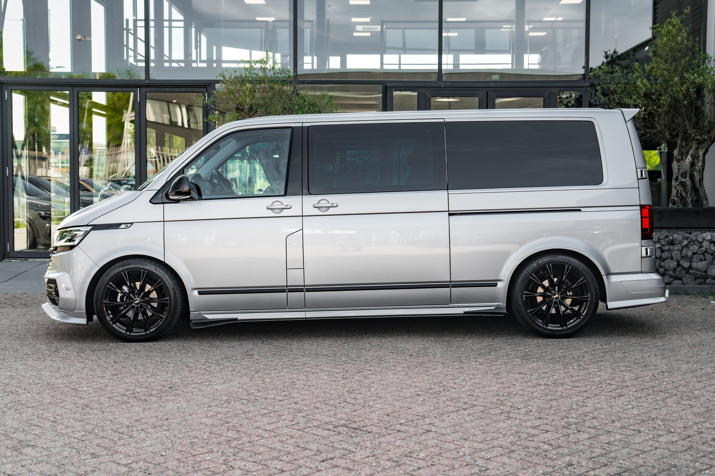 Volkswagen Caravelle 2.0 TDI 180pk ABT L2H1 DC