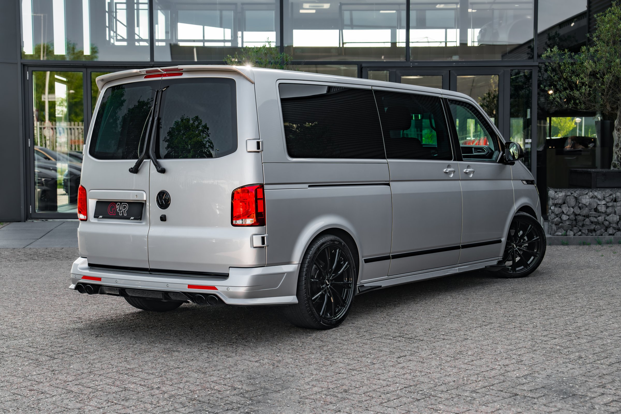 Volkswagen Caravelle 2.0 TDI 180pk ABT L2H1 DC